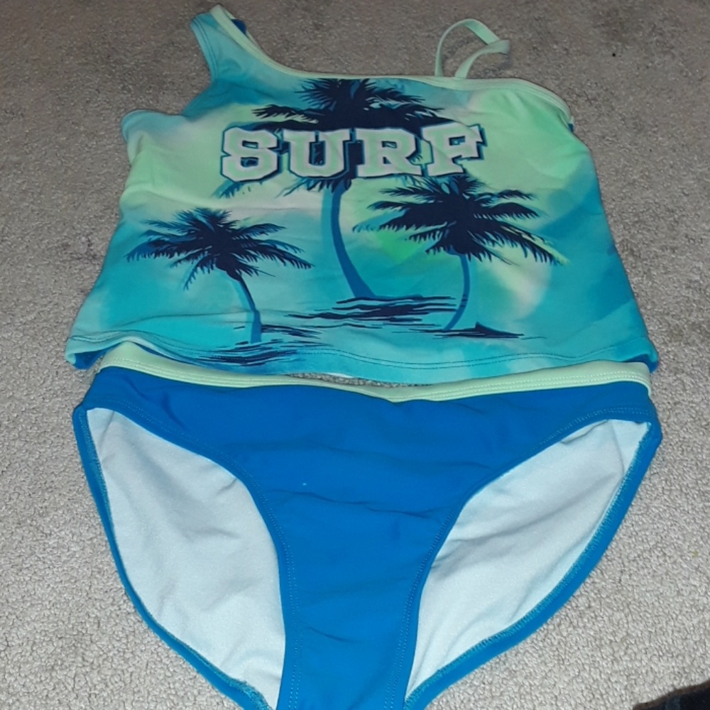 Swim suit